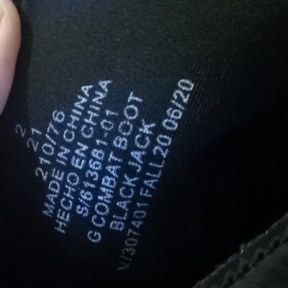 Girl's Black Patent Side Zip Combat Boots W/ Silver Laces - Size 2 Kids - Picture 6 of 7